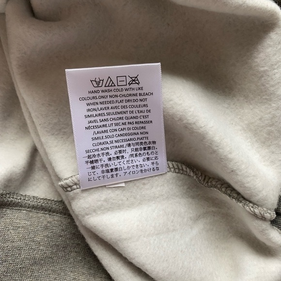 ESSENTIALS FEAR OF GOD DARK OATMEAL PULLOVER HOODIE - Picture 9 of 9